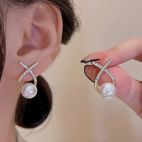 Gold Rhinestone Pearl Earrings - Picture 2 of 7